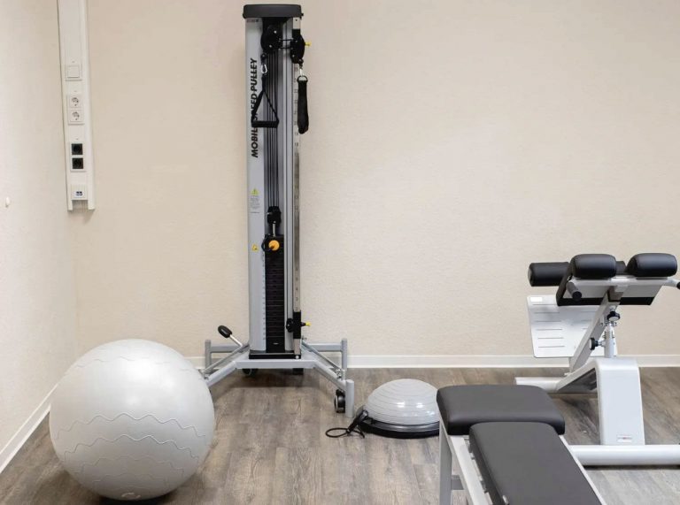 Lee más sobre el artículo Fisioterapeuta en clínica interdisciplinar de Colonia